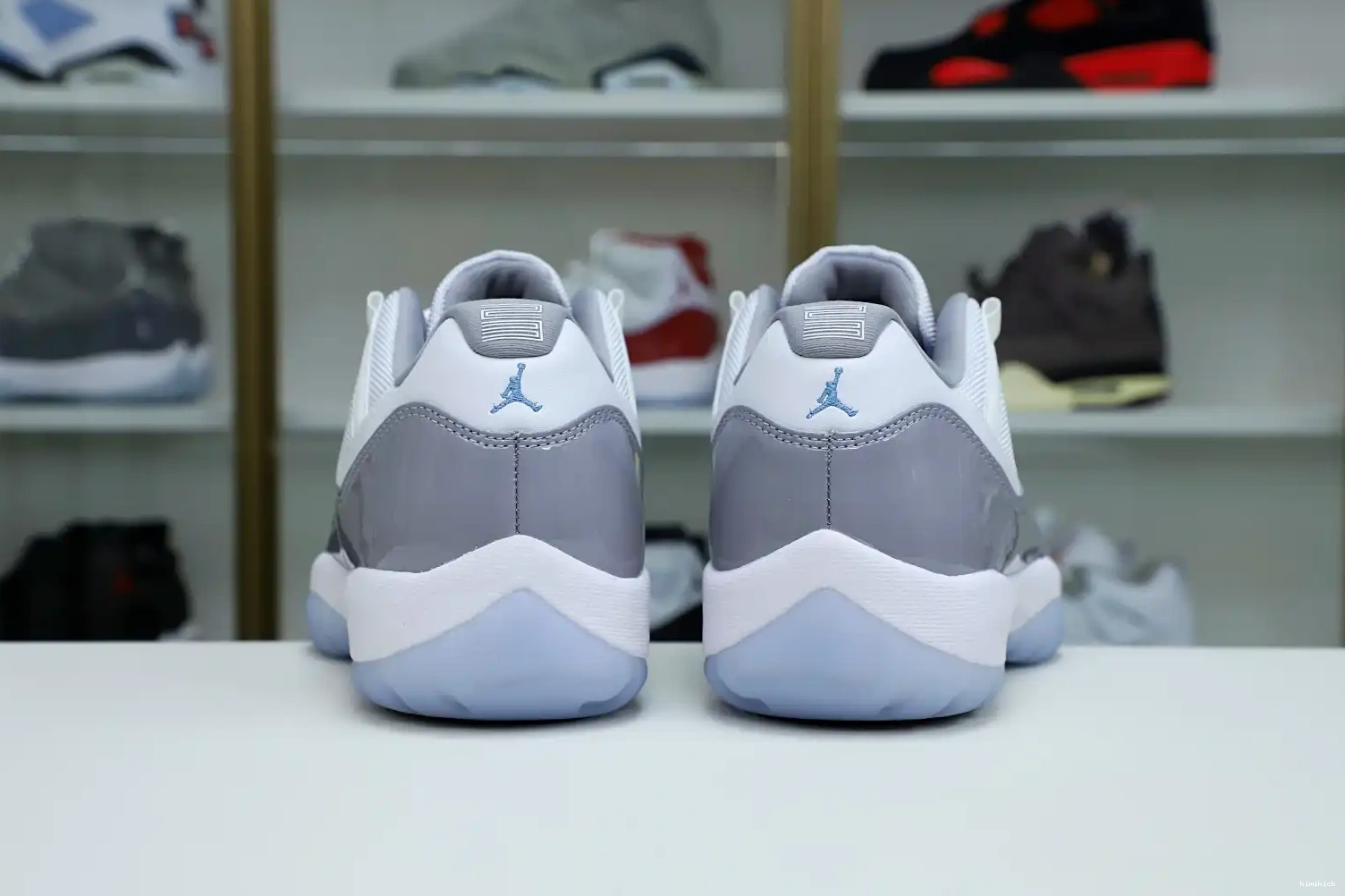  11 Air Retro Low Kimikick Jordan 0430